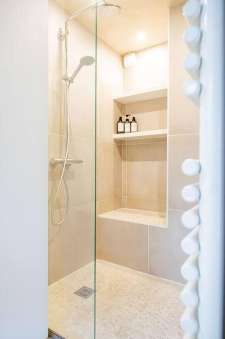Appart With Garden - 15 Min From Eiffel Tower Boulogne-Billancourt Exteriér fotografie